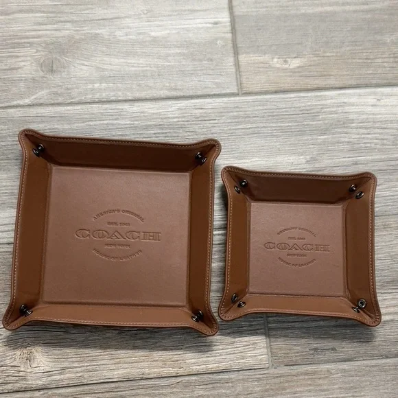 Coach New with Box Set Saddle Brown Leather Valet Trays - Picture 13 of 16